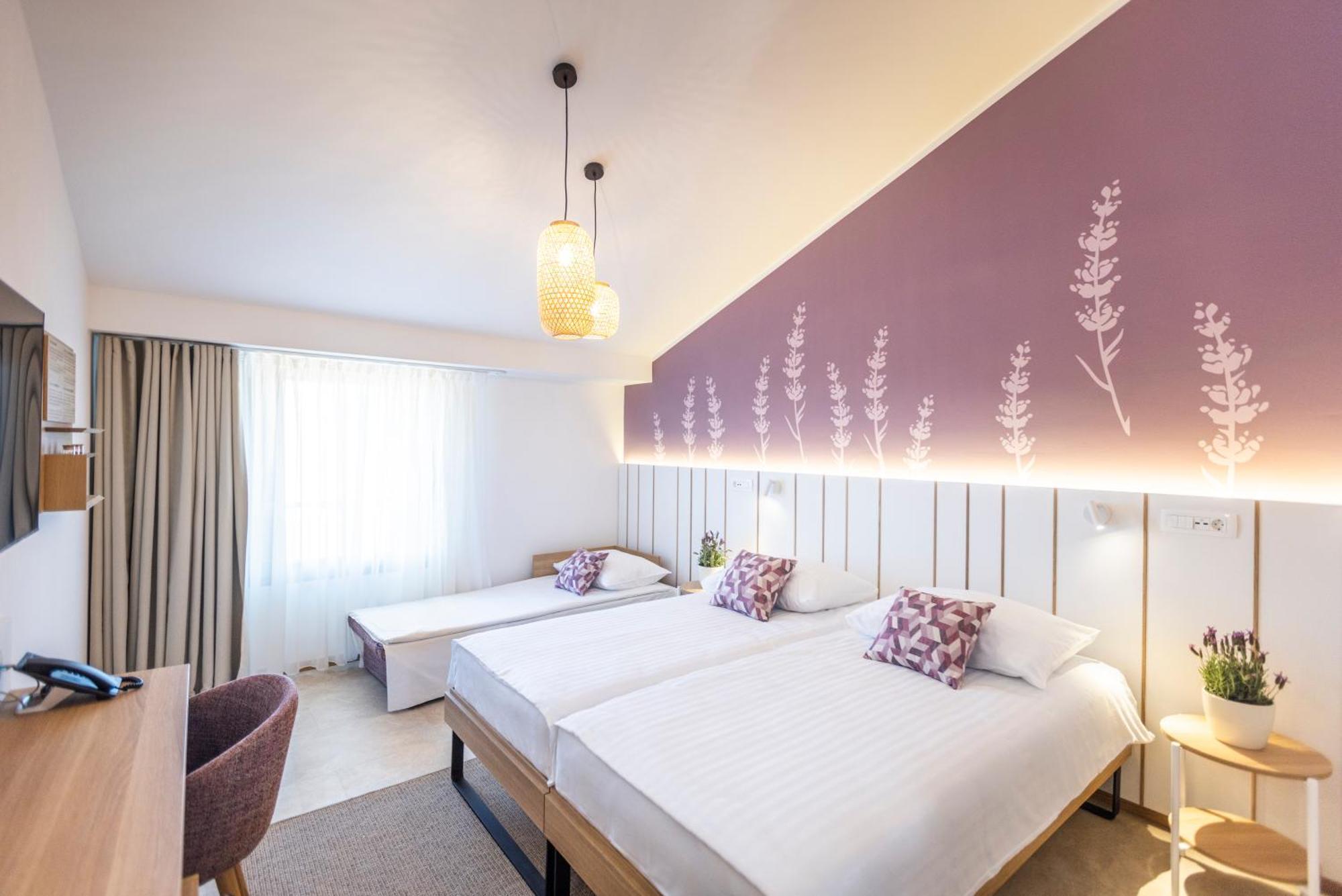 Hotel Vile Park Premium Portoroz Exterior photo