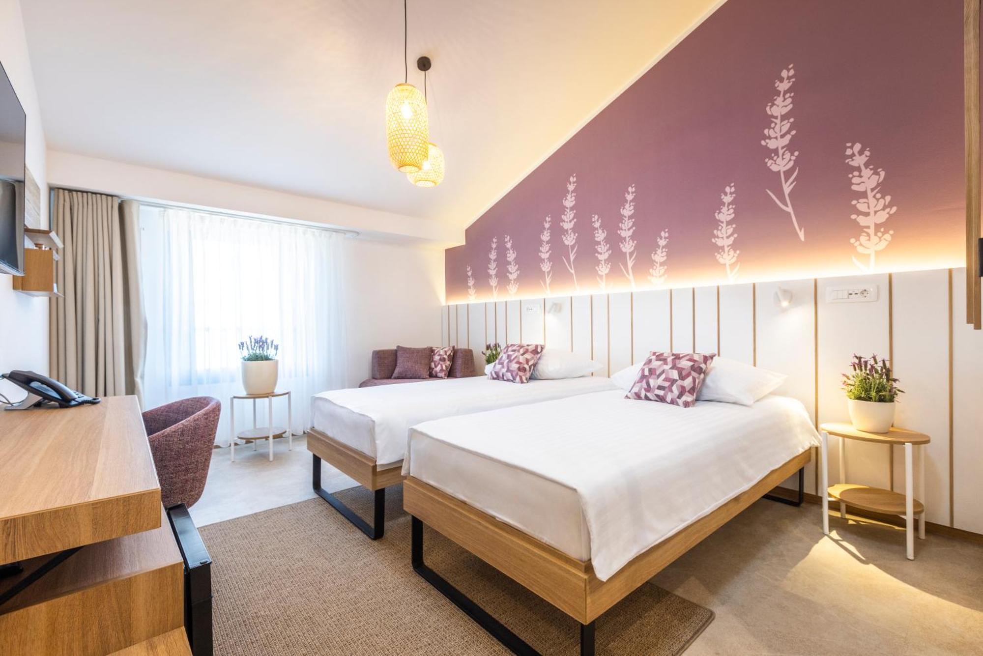Hotel Vile Park Premium Portoroz Exterior photo